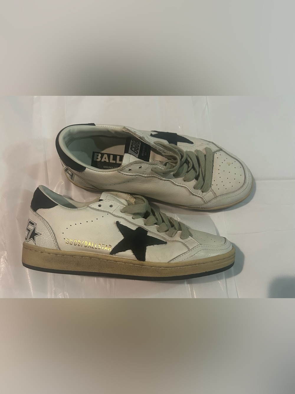 Women fashion sneakers size 8